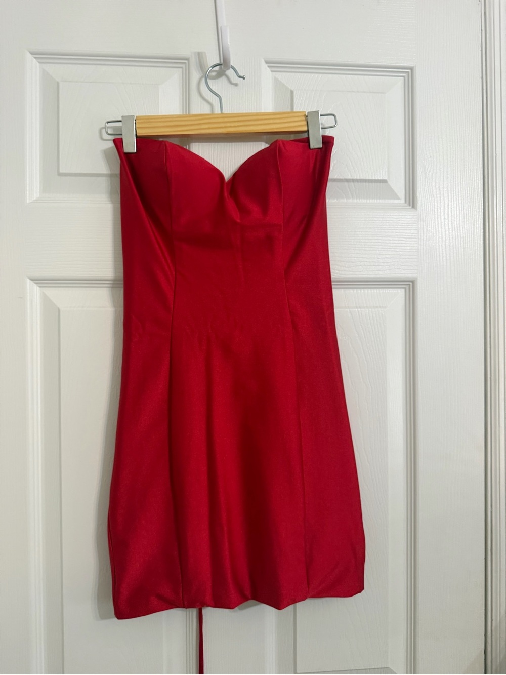 Strapless Red Prom Mini Dress with Sweetheart Neckline